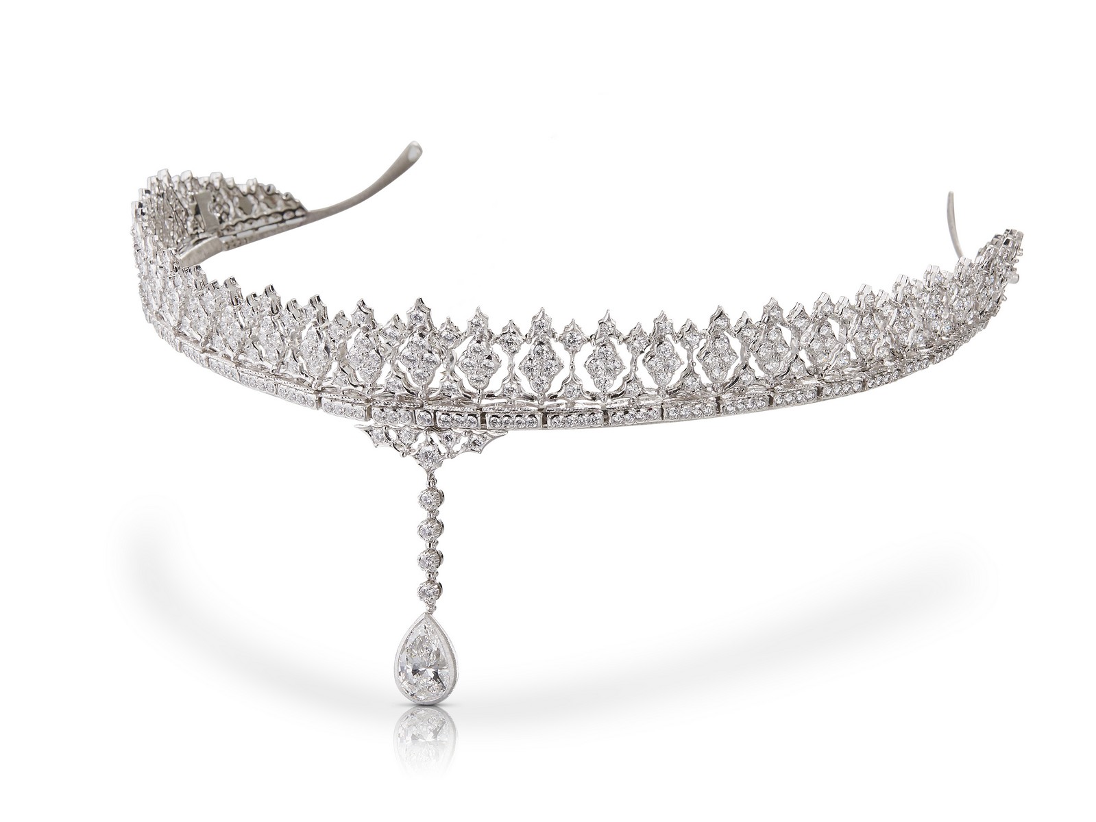 Buccellati Tiara in white + diamonds v2 - Il blog del Marchese